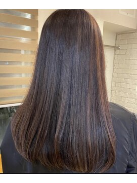 エイチ ヘアアンドメイク(eich hair&make) 大人の艶感ハイライトロング