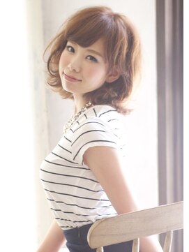 ロジェ(loje) 【LOJE】内側を耳掛け☆ひし形シルエットで小顔フェミニン