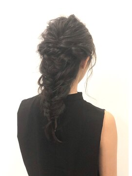 アーチ(ARCH) 編みおろし×フィッシュボーン