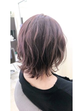 ヘアアンドネイル シーソー(Hair&Nail Seesaw) 大人可愛いモーブピンク
