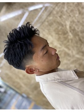 ドルクス 日本橋(Dorcus) テーパーフェードアイロンパーマ