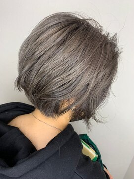 フロート 小阪店(float) ミルクベージュ_マロンベージュ Aラインボブ かきあげ