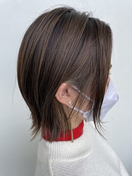 フェリス(FELIS) 切りっぱなしボブ ハイライト