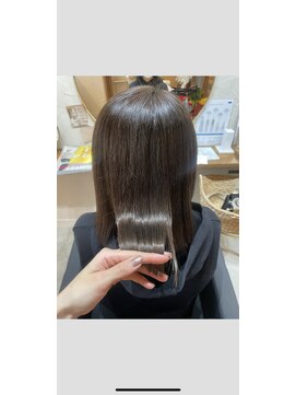 アノイ ポム(annoii_pom) 大人ブラウン