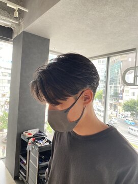 リード(REEED) ショート毛流れセンターパート