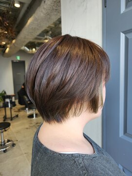 ジェコ(gecko) [gecko. Miwako]　ハンサムショートトレンド春マットカラー！