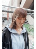 ミルクティーベージュのロブ