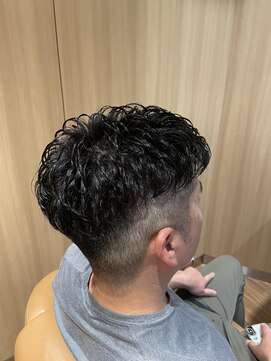 ヘアーモードキクチ 日本橋三越前店 短髪パーマ