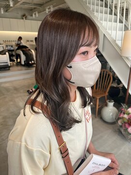 グリーン(green) オリーブグレージュ　ブリーチなし　bymisaki