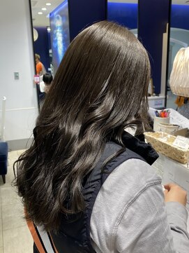 ヴィヴィッド(VIV ID) オリーブベージュイルミナカラー透明感艶カラー韓国風