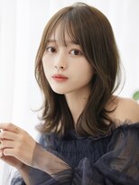 レイリー 原宿 表参道(Rayreee)&nbsp;くびレイヤーエモージュイメチェンハッシュカットフルバング