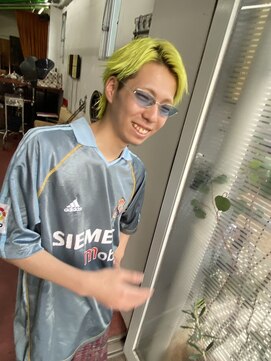 フィン(fin,) ハイライト/波巻き/マッシュパーマ/ウルフ/インナーグレージュ