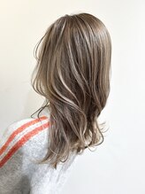 ルルヘアー(LU LU HAIR) ライトベージュ