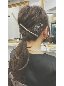 ビーンヘアスタジオ 蒲田(Bean hair studio) スッキリタイト　ポニースタイル
