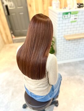 アグ ヘアー ミロ 本厚木店(Agu hair milo) Red brown〇本厚木