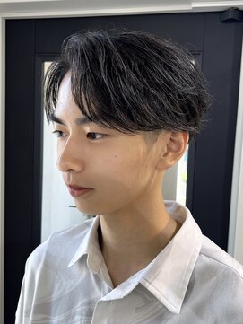 ベル 桑名(BHEL) 三重桑名ニュアンスパーマフェザーパーマ緩めセンターパートヘア