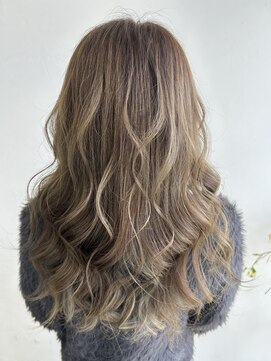 サロンブルーナ(SALON BLUENA) インナーカラー