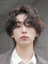メンズセンターパート緩めシャドウパーマ韓国フェザーパーマ原宿