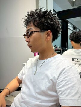 オルカ(ORCA) men's/メンズ/ツイスト/ニュアンス/フェザーパーマ/韓国/新宿