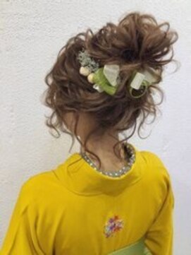 シャルメ 東京駅前(CHARMER) ルーズなイマドキお団子☆お出かけやイベントにも♪