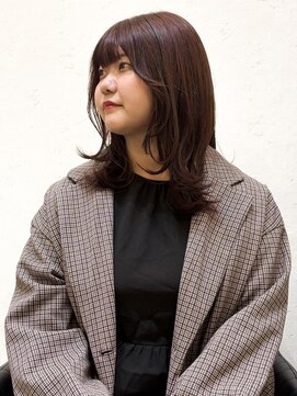 セルカ 新宿(CERCA) くびれミディアムレイヤー［CERCA新宿］