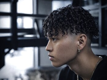 ジ オブスキュア ヌヴォー(THE OBSCURE NOVEAU)の写真/【メンズ特化型サロン◎】魅力を最大限に引き出すトレンドを抑えたパーマスタイルをご提案します!