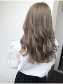 一回のブリーチで出来るロイヤルミルクティーカラー