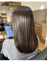 クララ 流山おおたかの森店(CLALA) 艶感ストレート