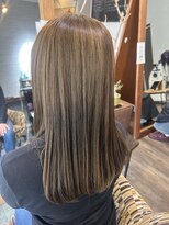 ラブヘアーグリーン(LOVEHAIRGREeN)&nbsp;オリーブベージュ×レイヤー