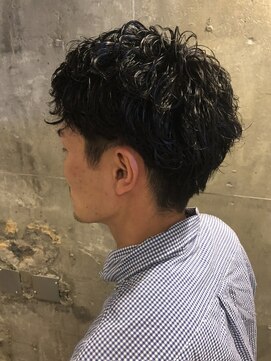 アコロン(acoron.) カット/スパイラルパーマ/ツイストパーマ/池袋メンズカット