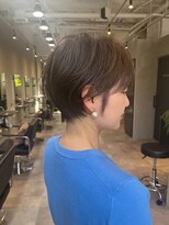 ビュートヨナカ(VIEW TOYONAKA)&nbsp;《40代からの似合わせショート/くびれ/コンパクト/グレージュ》