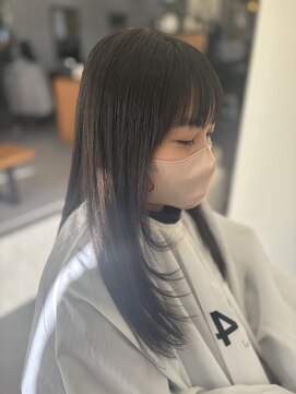 ナンバーフォーナチュラル(NO4 natural) 1. 黒髪ロング/姫カット/艶ストレート/似合わせ/ツヤ感