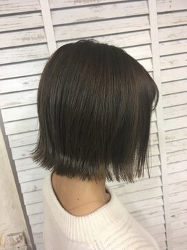 オロ(ORO) 【ORO】マットグレージュボブ　浅見