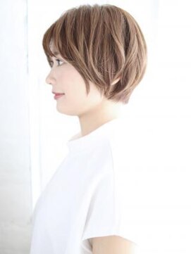 ナル 白山神社参道通り店(nalu) 透け感ニュアンスショート