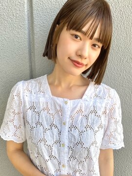 キートス(Kiitos) 【洗練されたライン感】ブラントボブ