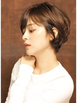 シアンデルカ(CYANDELUCCA) 【黄金シルエット】フレンチショートボブ