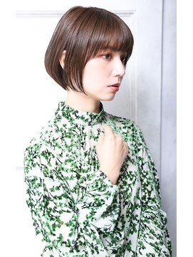 無垢(muku) 大人可愛い小顔美髪ツヤ髪クールショート丸みショートA6