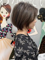 リヴ(LIV)&nbsp;ショートボブ【大阪箕面／ショートヘア】