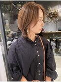 大人気くびれレイヤーボブ