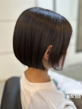 アキコ(AKIko) MINI Bobで更に可愛く