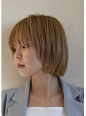 サイドバング×金髪ショート