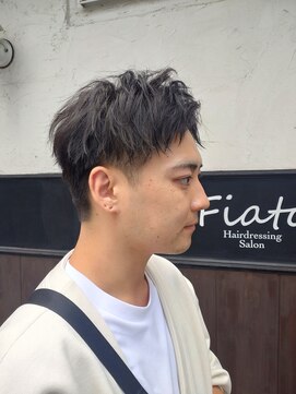 フィアート ヘアドレッシング サロン(Fiato Hairdressing Salon) ツーブロック／アップバング