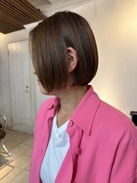 ハーツ(Heart's) 白髪ぼかし/イメチェンヘアスタイル/前髪カタログ/ショートボブ