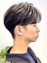 ヨリ トウキョウ(yori Tokyo) 簡単スタイリングニュアンスパーマスパイキーショート