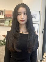 ポール(pole)&nbsp;札幌ロング　暗髪髪質改善ザクザクレイヤーカット