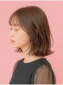外ハネミディアムセミウェット外ハネボブ段カット