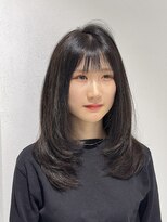 サヴォア(Savoir)&nbsp;【安藤】ふんわりレイヤー艶髪× 透け感グレージュ