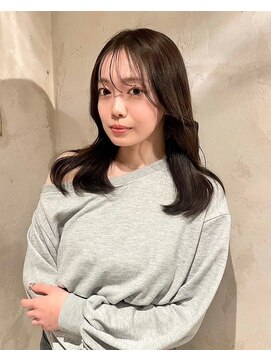 エレン(E L E N) ナチュラルブラウン/コテ巻き