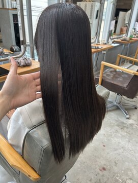 ピスタ(PiSTA) 黒髪カタログ/クラゲヘアー/オリーブグレー/千葉駅