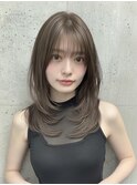 ミディアムレイヤー 顔周りレイヤー 小顔カット 透明感カラー